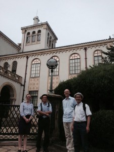 Isabella Jackson, Ishikawa Yoshihiro, Robert Bickers and Toshihiko Kishi at the old Jinbunken building, Kyoto University
